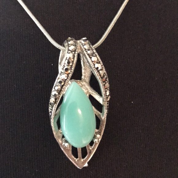 Necklace - Picture 4 of 8